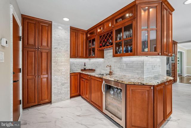 13113 WILLOW EDGE CT, Clifton, VA 20124