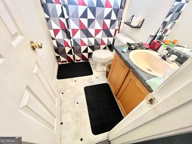 5781 Eagles Feather Lane, Riverdale, GA 30274