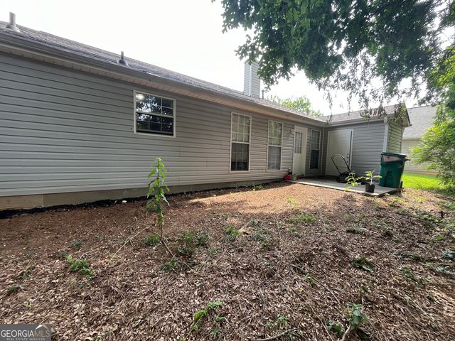5781 Eagles Feather Lane, Riverdale, GA 30274