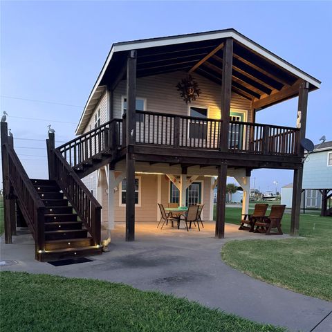 124 Seagull, Sargent, TX 77414