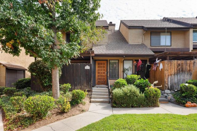 1673 Stone Edge Cir, El Cajon, CA 92021