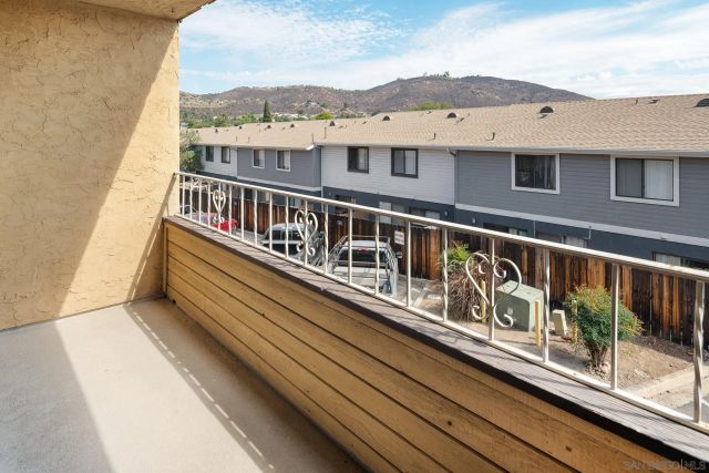 1673 Stone Edge Cir, El Cajon, CA 92021