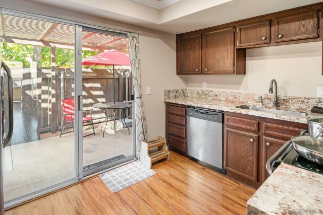 1673 Stone Edge Cir, El Cajon, CA 92021