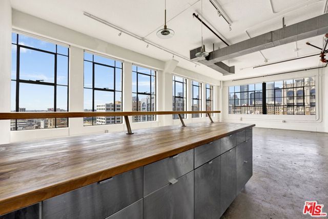 315 E 8th Street 1102, Los Angeles, CA 90014