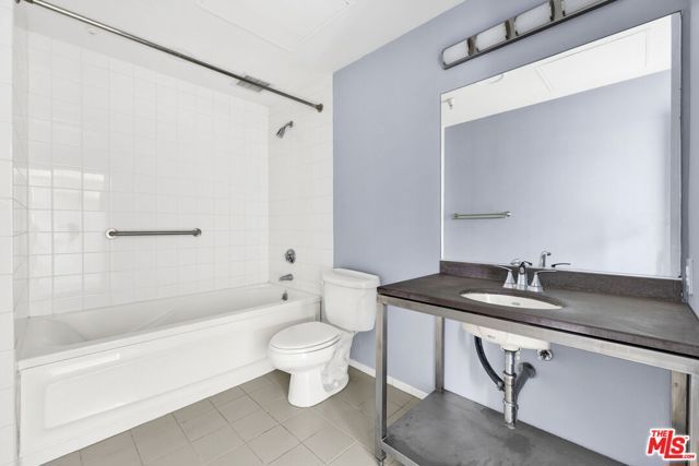 315 E 8th Street 1102, Los Angeles, CA 90014