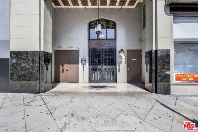 315 E 8th Street 1102, Los Angeles, CA 90014