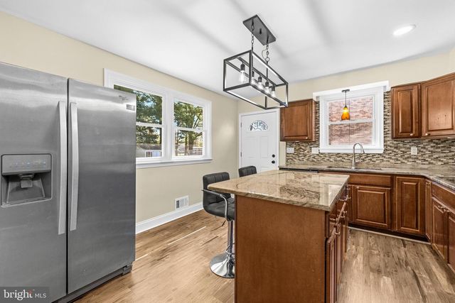 6304 WESTRIDGE CT, Temple Hills, MD 20748