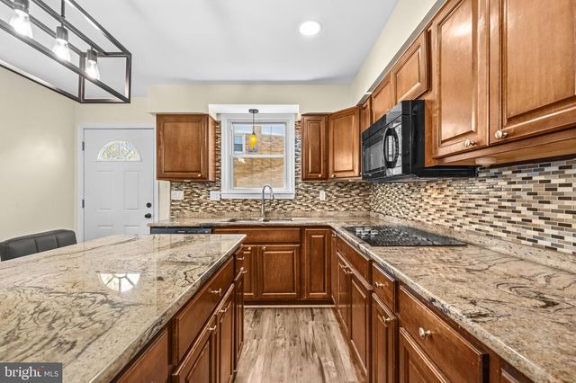 6304 WESTRIDGE CT, Temple Hills, MD 20748