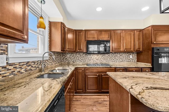 6304 WESTRIDGE CT, Temple Hills, MD 20748