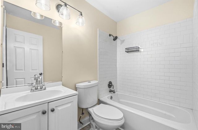 6304 WESTRIDGE CT, Temple Hills, MD 20748