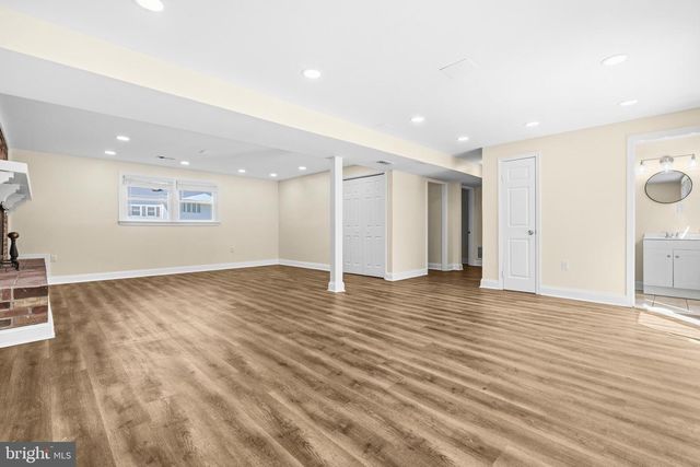 6304 WESTRIDGE CT, Temple Hills, MD 20748