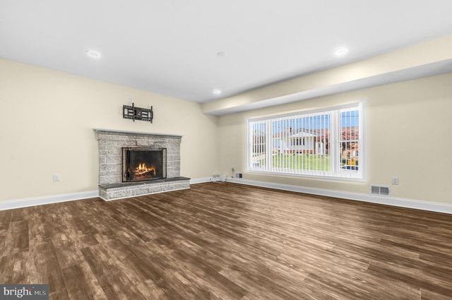 6304 WESTRIDGE CT, Temple Hills, MD 20748