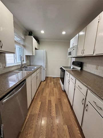 15130 Roach Drive, Linden, MI 48451