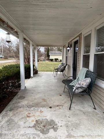 15130 Roach Drive, Linden, MI 48451