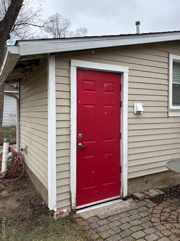 15130 Roach Drive, Linden, MI 48451