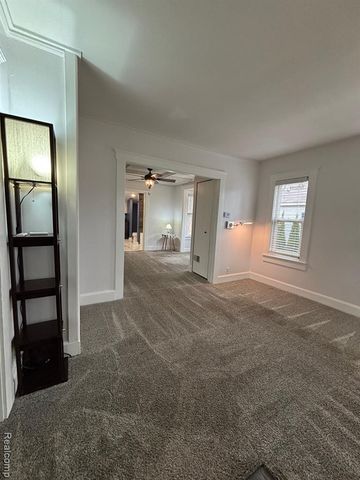 15130 Roach Drive, Linden, MI 48451