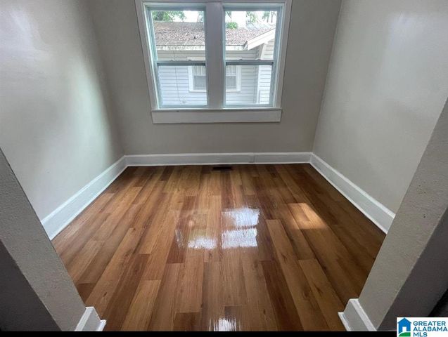 607 11TH AVENUE, Midfield, AL 35228