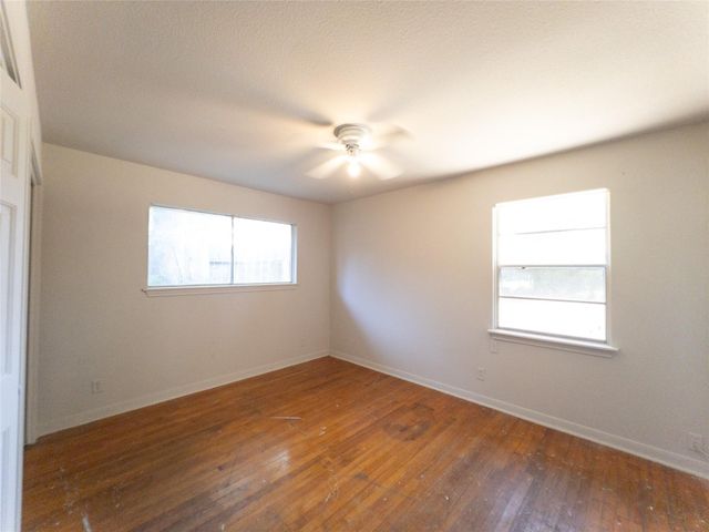 814 Eastlake Street, Houston, TX 77034