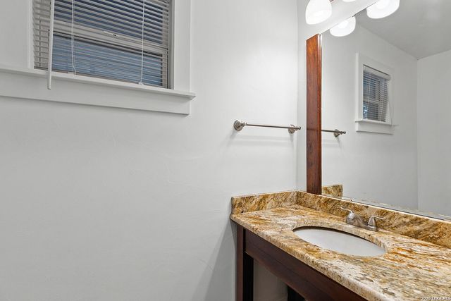 10116 Dos Cerros, Boerne, TX 78006