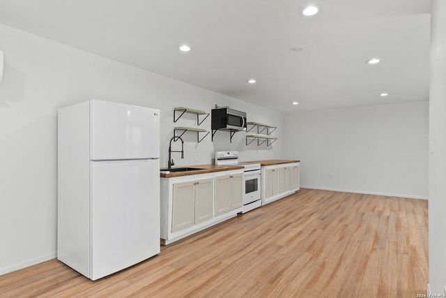 10116 Dos Cerros, Boerne, TX 78006