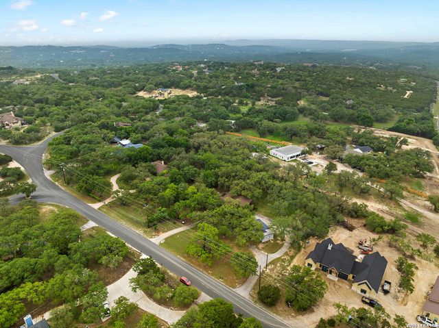 10116 Dos Cerros, Boerne, TX 78006