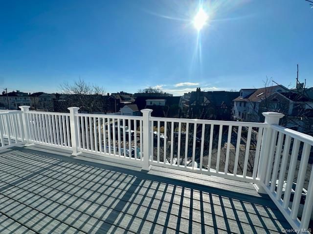 661 E Olive Street, Long Beach, NY 11561