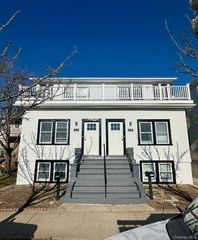 661 E Olive Street, Long Beach, NY 11561