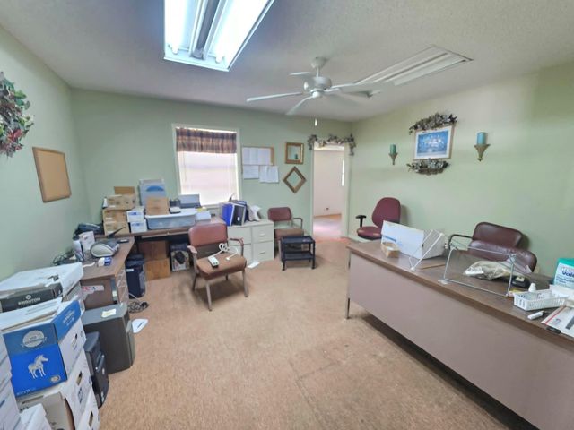 2600 Avenue F, Bay City, TX 77414