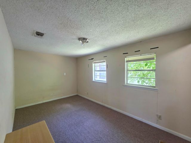 2600 Avenue F, Bay City, TX 77414