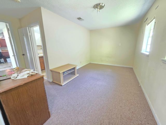 2600 Avenue F, Bay City, TX 77414