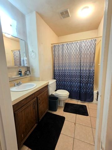 2600 Avenue F, Bay City, TX 77414