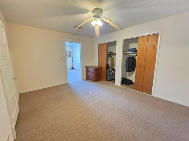 2600 Avenue F, Bay City, TX 77414