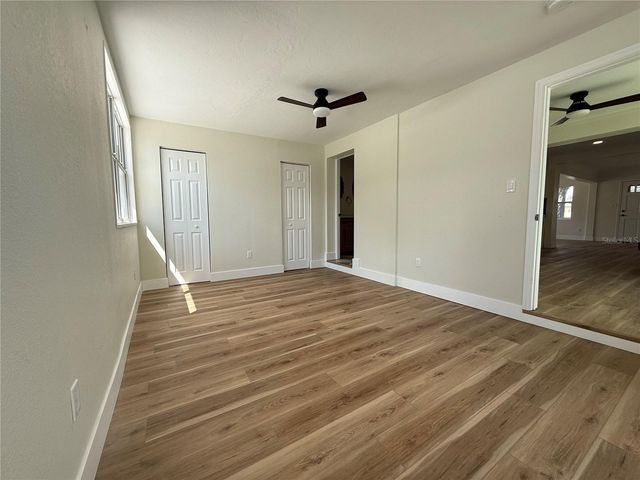 4736 11TH AVENUE N, St Petersburg, FL 33713