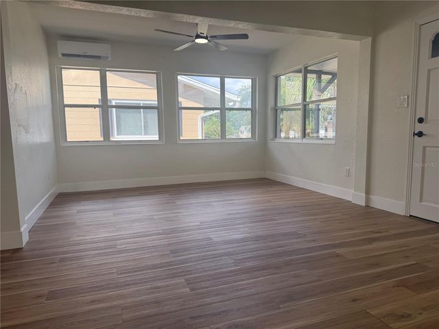 4736 11TH AVENUE N, St Petersburg, FL 33713