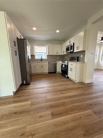 4736 11TH AVENUE N, St Petersburg, FL 33713