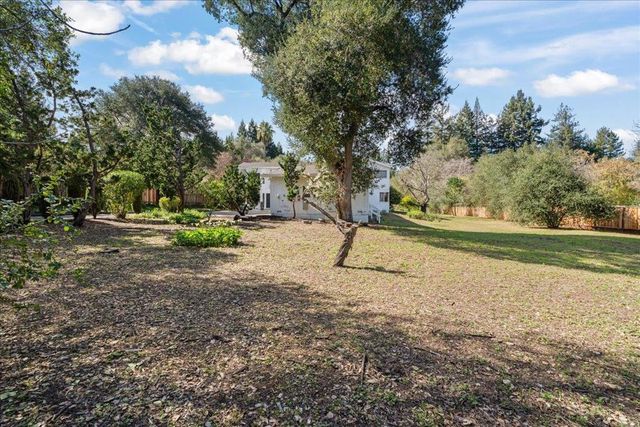 14721 Live Oak Lane, Saratoga, CA 95070