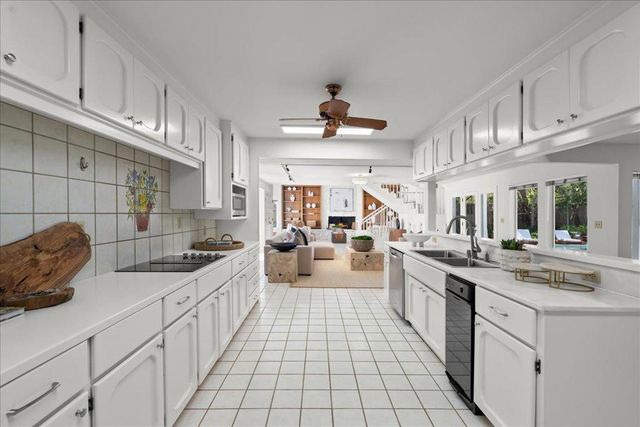 14721 Live Oak Lane, Saratoga, CA 95070