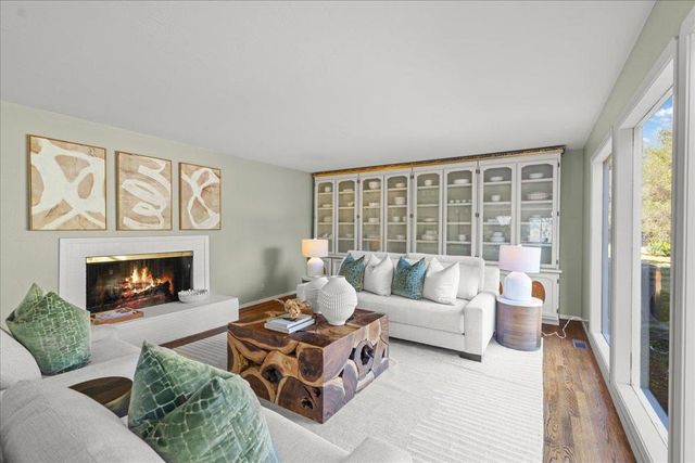 14721 Live Oak Lane, Saratoga, CA 95070