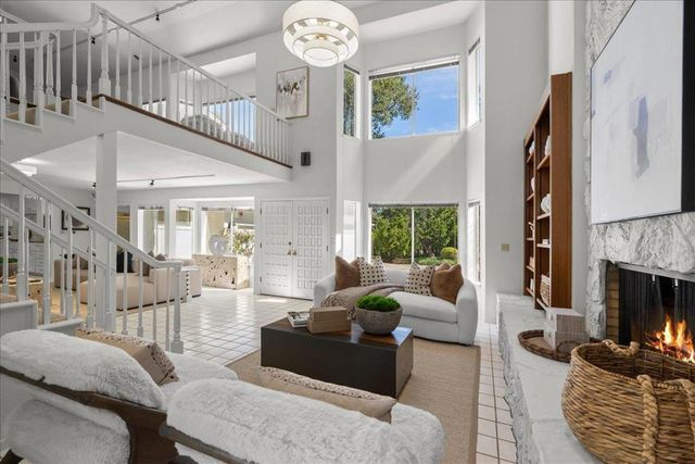 14721 Live Oak Lane, Saratoga, CA 95070