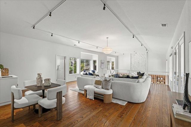 14721 Live Oak Lane, Saratoga, CA 95070