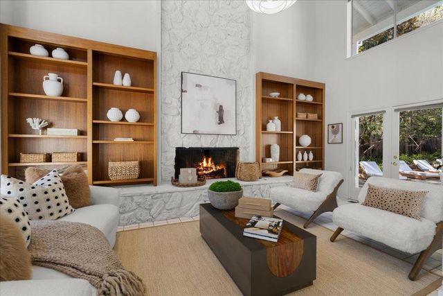 14721 Live Oak Lane, Saratoga, CA 95070