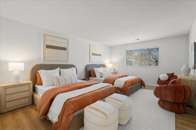 14721 Live Oak Lane, Saratoga, CA 95070