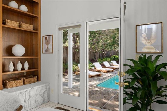 14721 Live Oak Lane, Saratoga, CA 95070