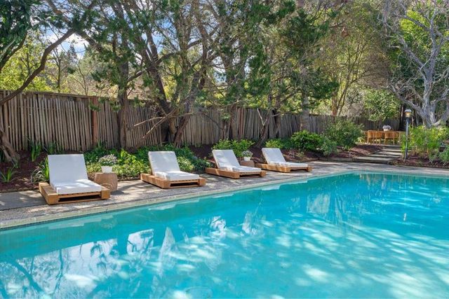 14721 Live Oak Lane, Saratoga, CA 95070