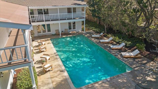 14721 Live Oak Lane, Saratoga, CA 95070