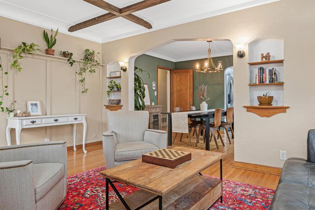 5505 Grand Avenue S, Minneapolis, MN 55419