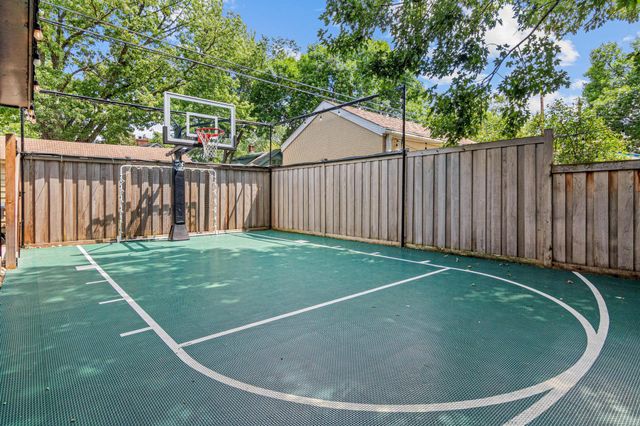 5505 Grand Avenue S, Minneapolis, MN 55419