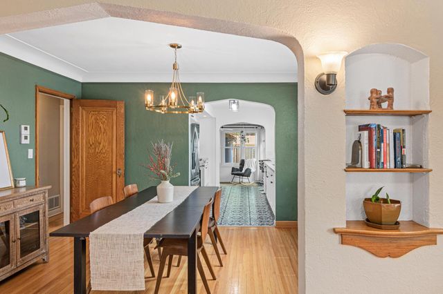 5505 Grand Avenue S, Minneapolis, MN 55419