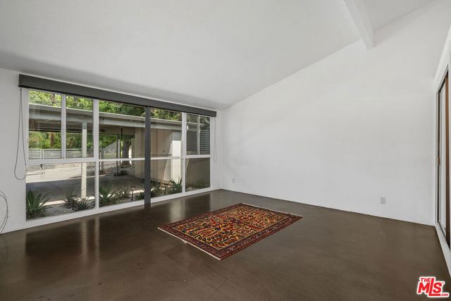 3641 Woodcliff Road, Los Angeles, CA 91403
