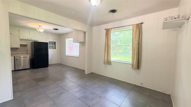 4200 Arrowwood Drive, Fort Worth, TX 76115
